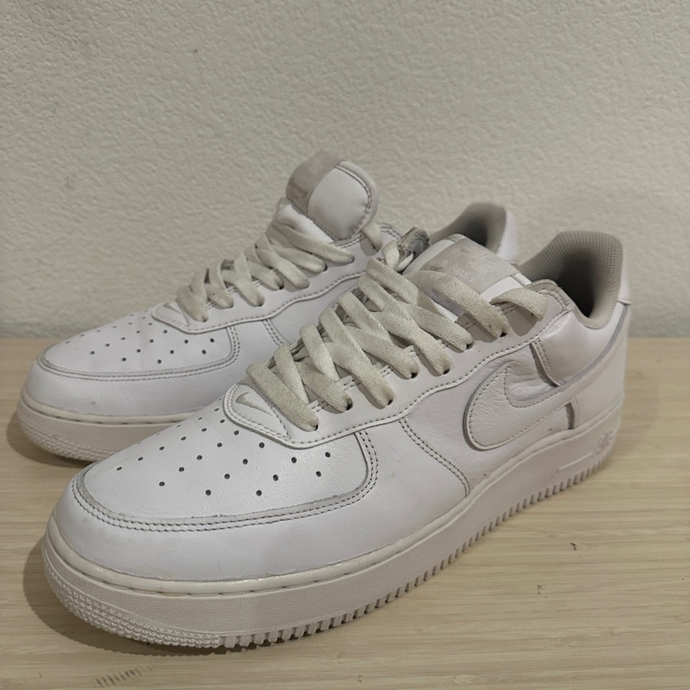 Nike‎ Air Force 1 anniversary edition